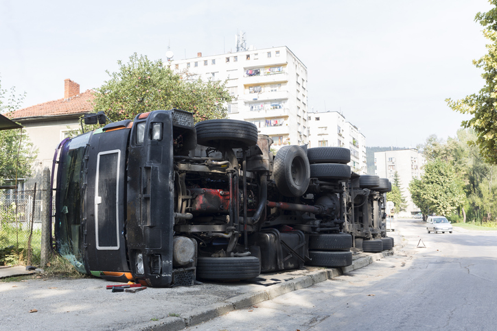 Commercial Vehicle Rollover Accident Lawyers